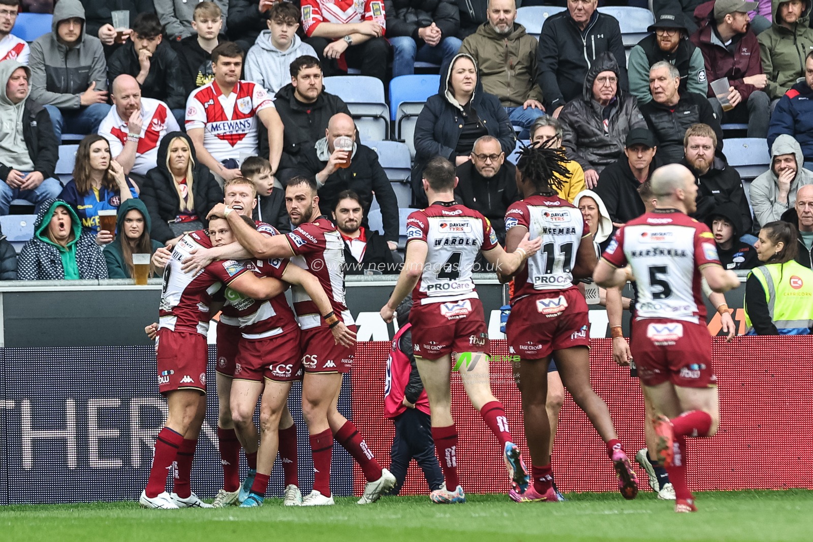 Jai Field of Wigan Warriors celebrates his try to make it 6-2 during the Betfred Super League Round 8 match Wigan Warriors vs St Helens at The Brick Community Stadium, Wigan, United Kingdom, 18th April 2025

(Photo by Mark Cosgrove/News Images)