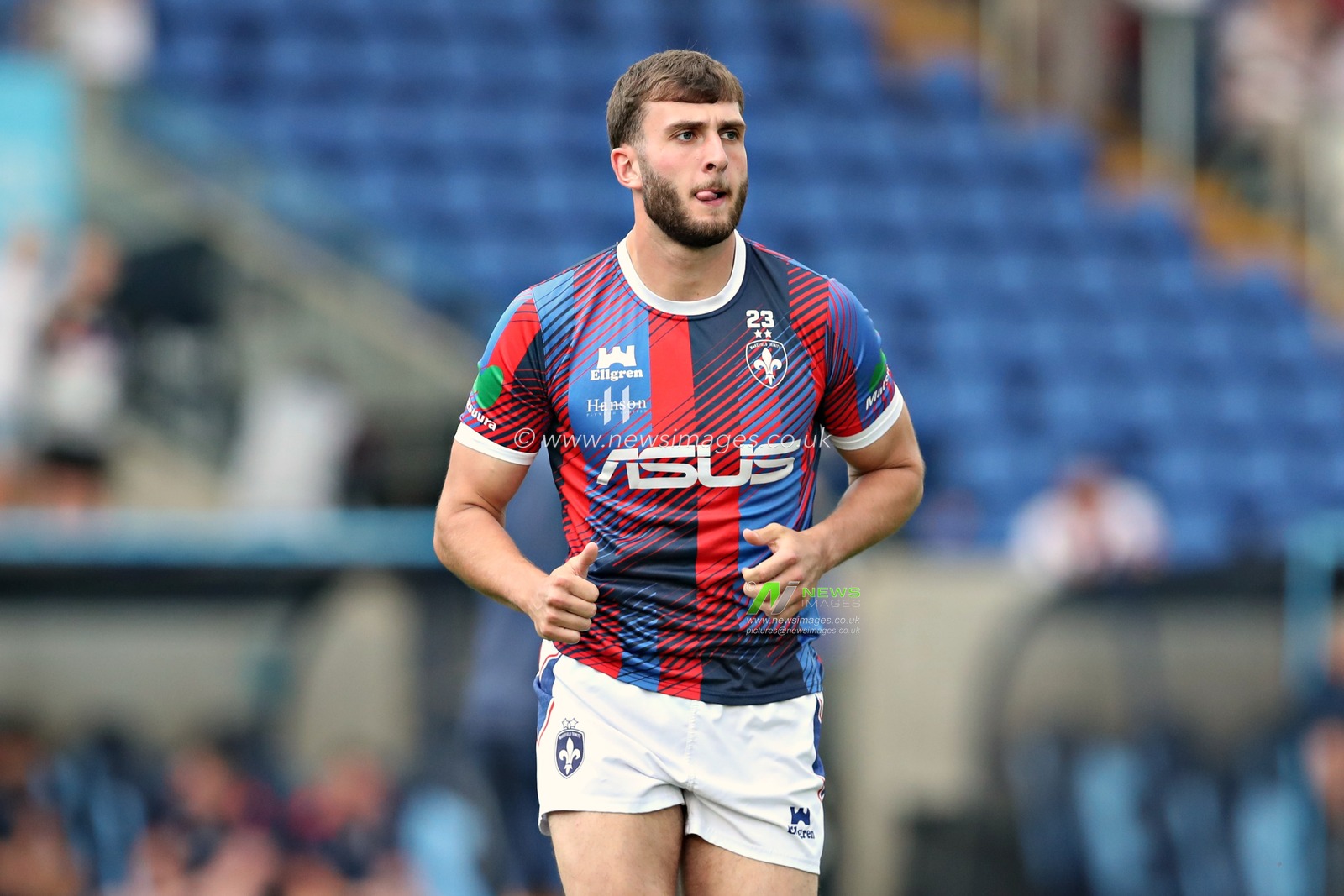 Josh Rourke of Wakefield Trinity before the Betfred Super League round 15 match Wakefield Trinity vs Wigan Warriors at DIY Kitchens Stadium, Wakefield, United Kingdom, 20th June 2025

(Photo by Sam Eaden/News Images)