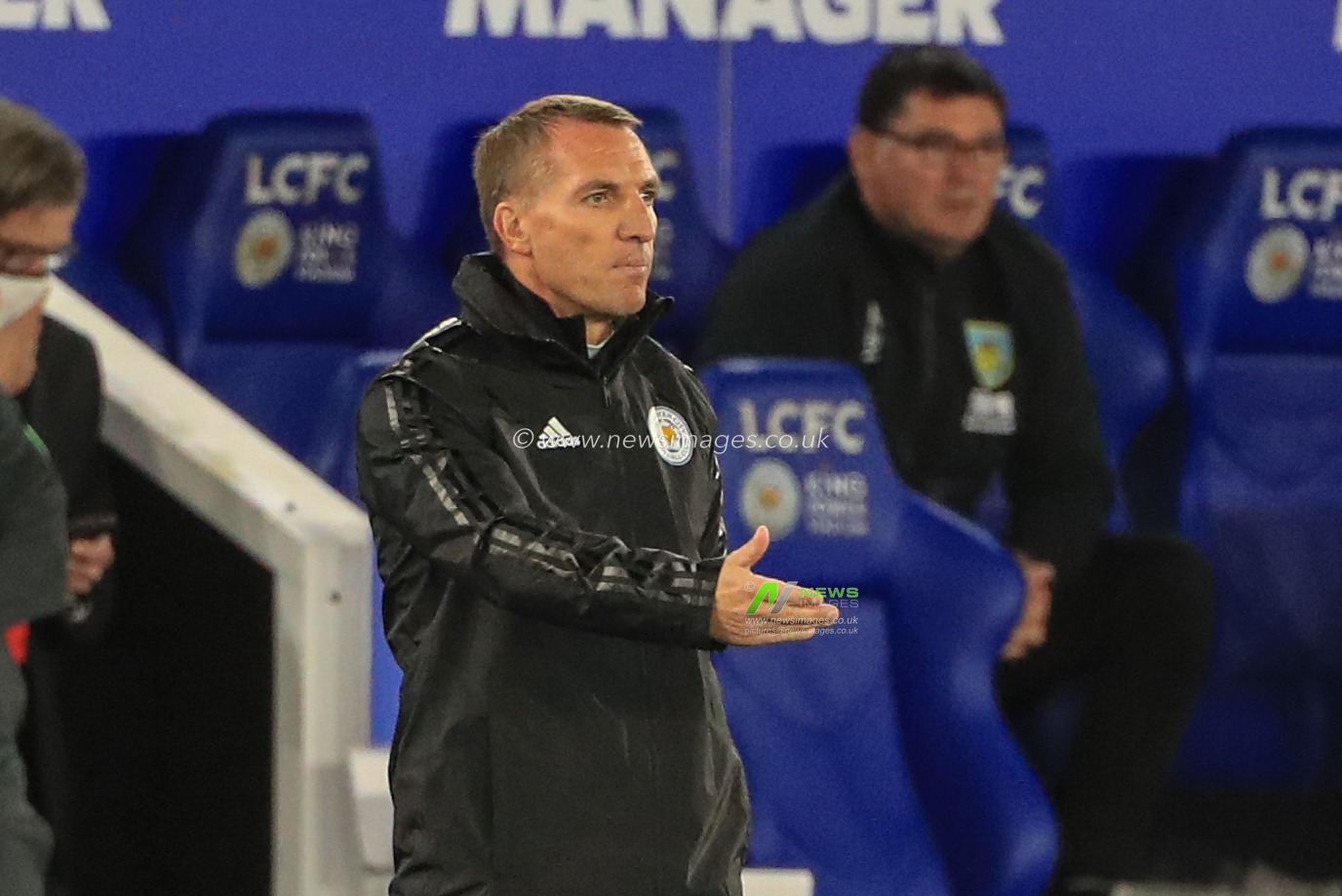 Brendan Rodgers manager of Leicester City gives his team instructions
