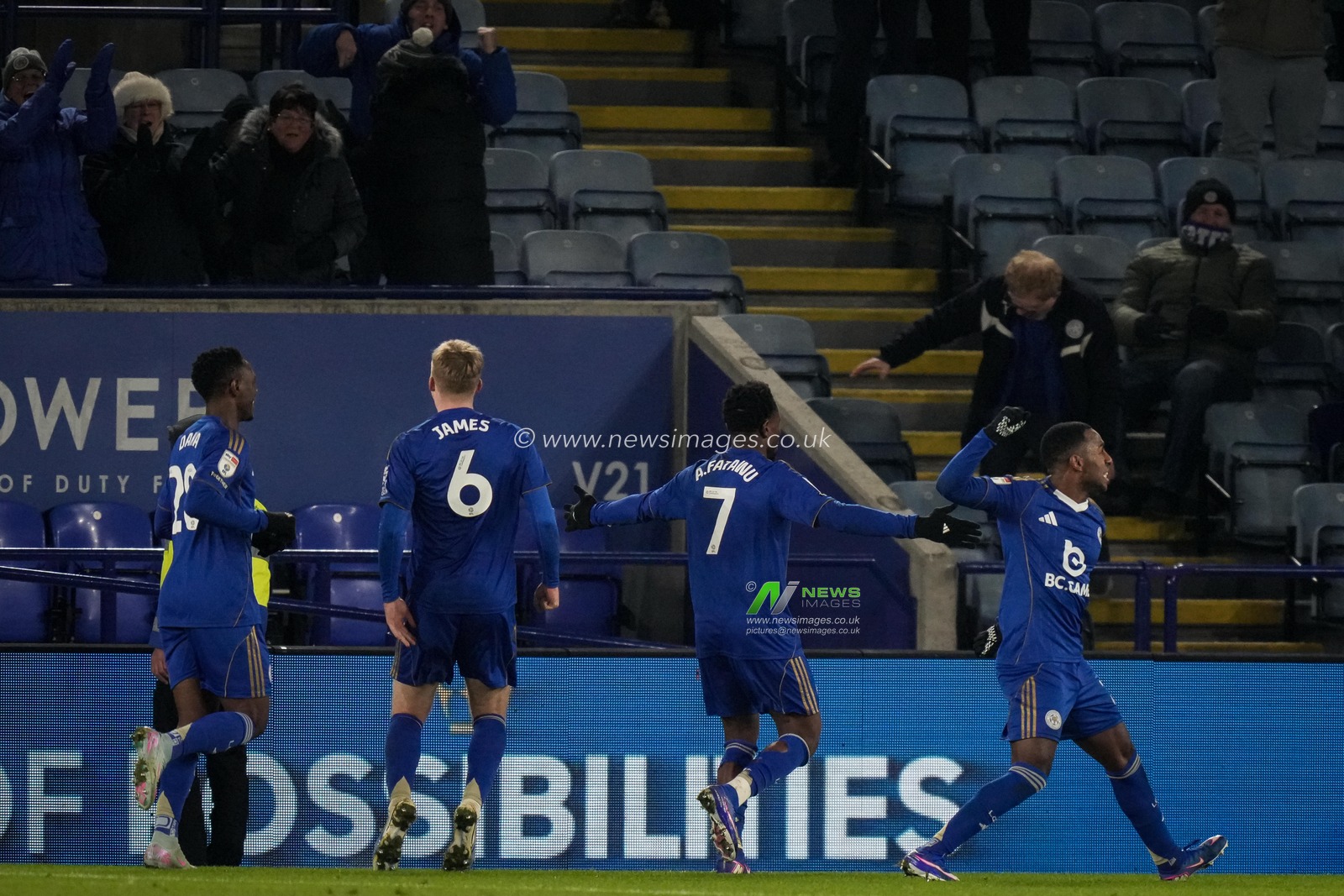 Abdul Fatawu of Leicester City celebrates his goal to make it 2-1 during the Sky Bet Championship match Leicester City vs West Bromwich Albion at King Power Stadium, Leicester, United Kingdom, 5th January 2026

(Photo by Maynard Manyowa/News Images)

*** GER AUT SUI OUT ***