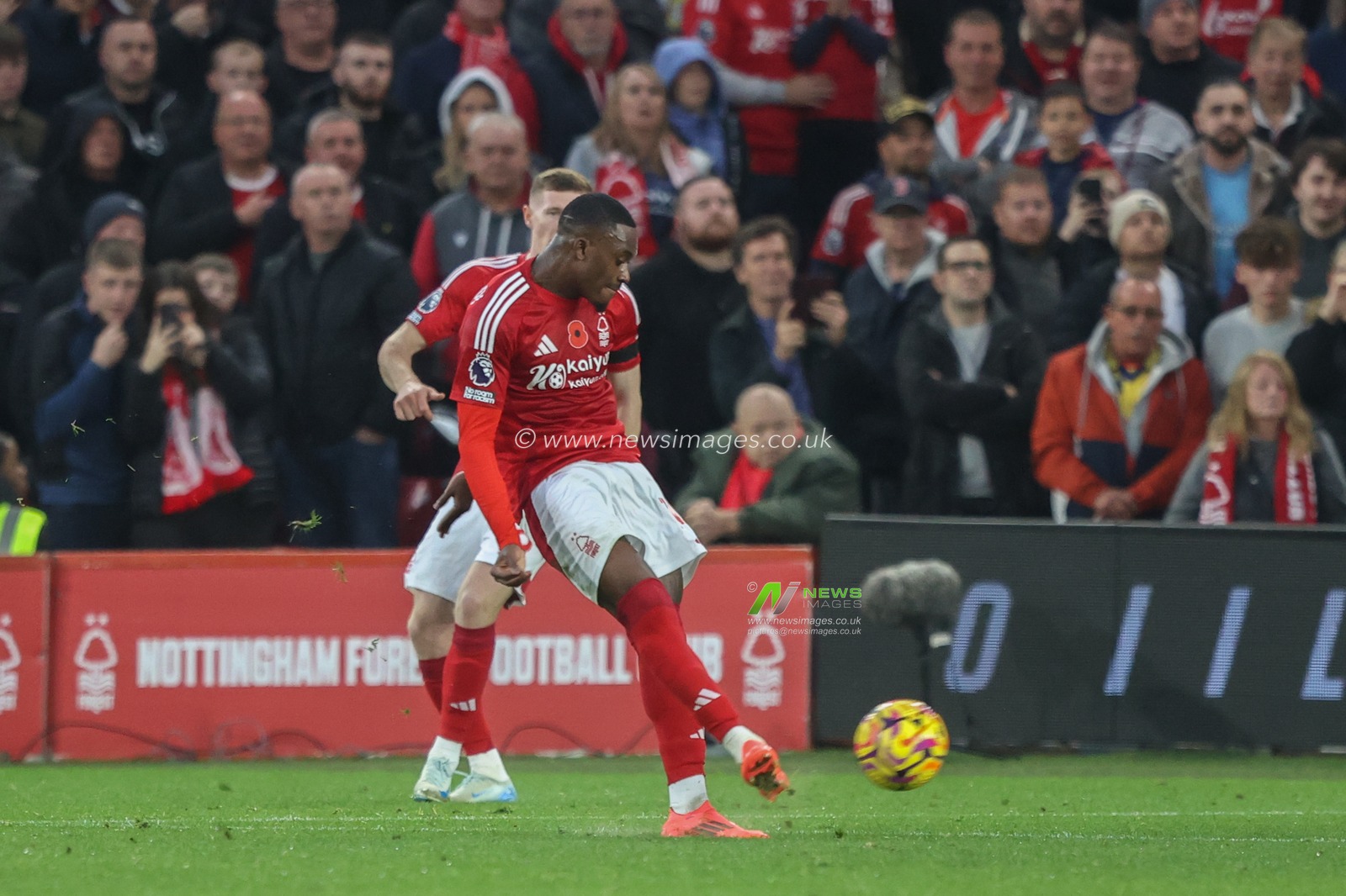 Callum Hudson-Odoi of Nottingham Forest scores to make it 2-0 during the Premier League match Nottingham Forest vs West Ham United at City Ground, Nottingham, United Kingdom, 2nd November 2024

(Photo by Alfie Cosgrove/News Images)
