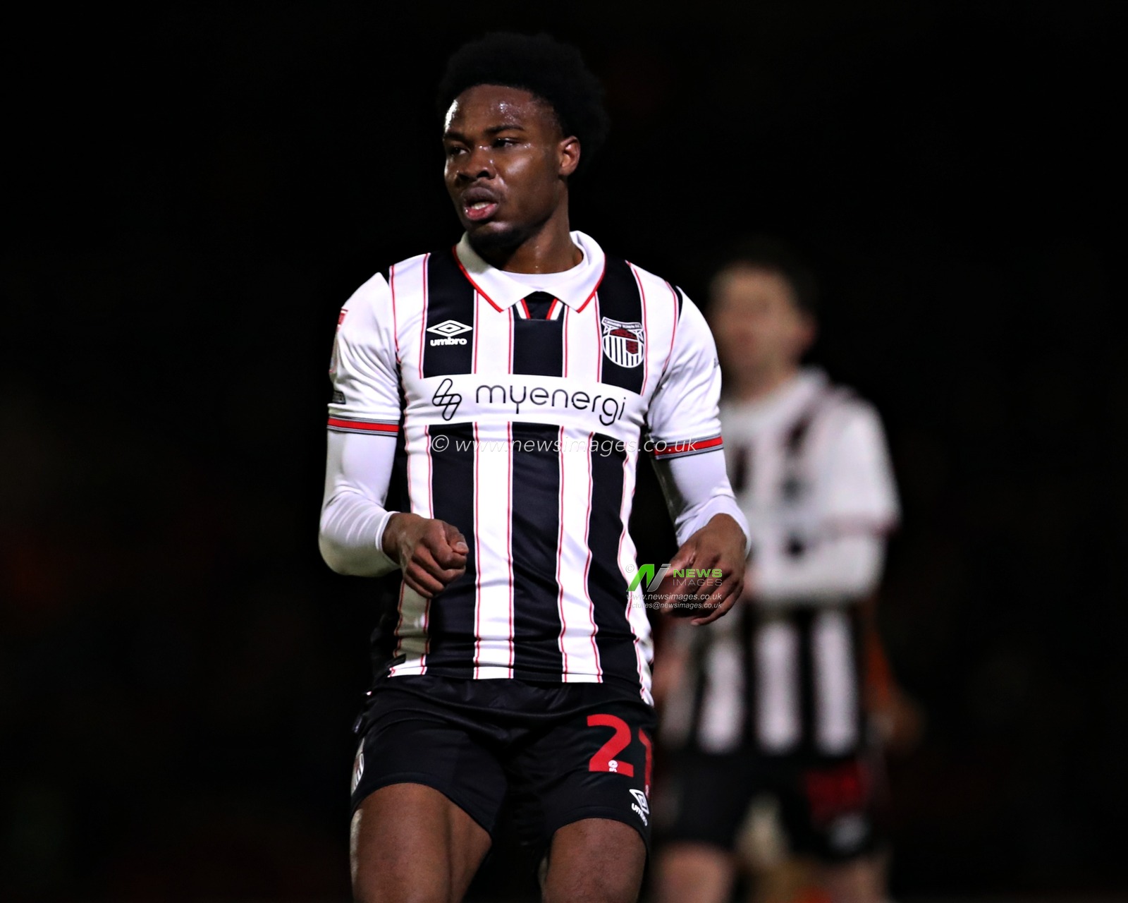 Tyrell Warren of Grimsby Town during the Sky Bet League 2 match Grimsby Town vs Notts County at Blundell Park, Cleethorpes, United Kingdom, 11th March 2025

(Photo by Sam Eaden/News Images)