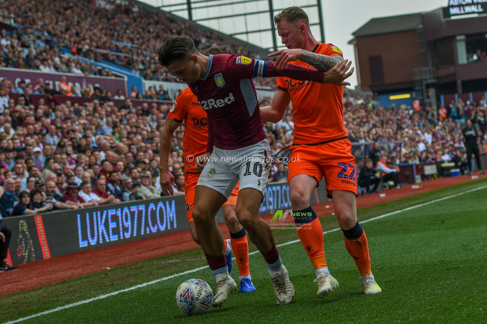 22nd April 2019 , Villa Park, Birmingham, England ; Sky Bet Championship, Aston Villa vs Millwall : Jack Grealish (10) of Aston Villa seeing the finl minutes out

Credit: Gareth Dalley/News Images

English Football League images are subject to DataCo Licence
