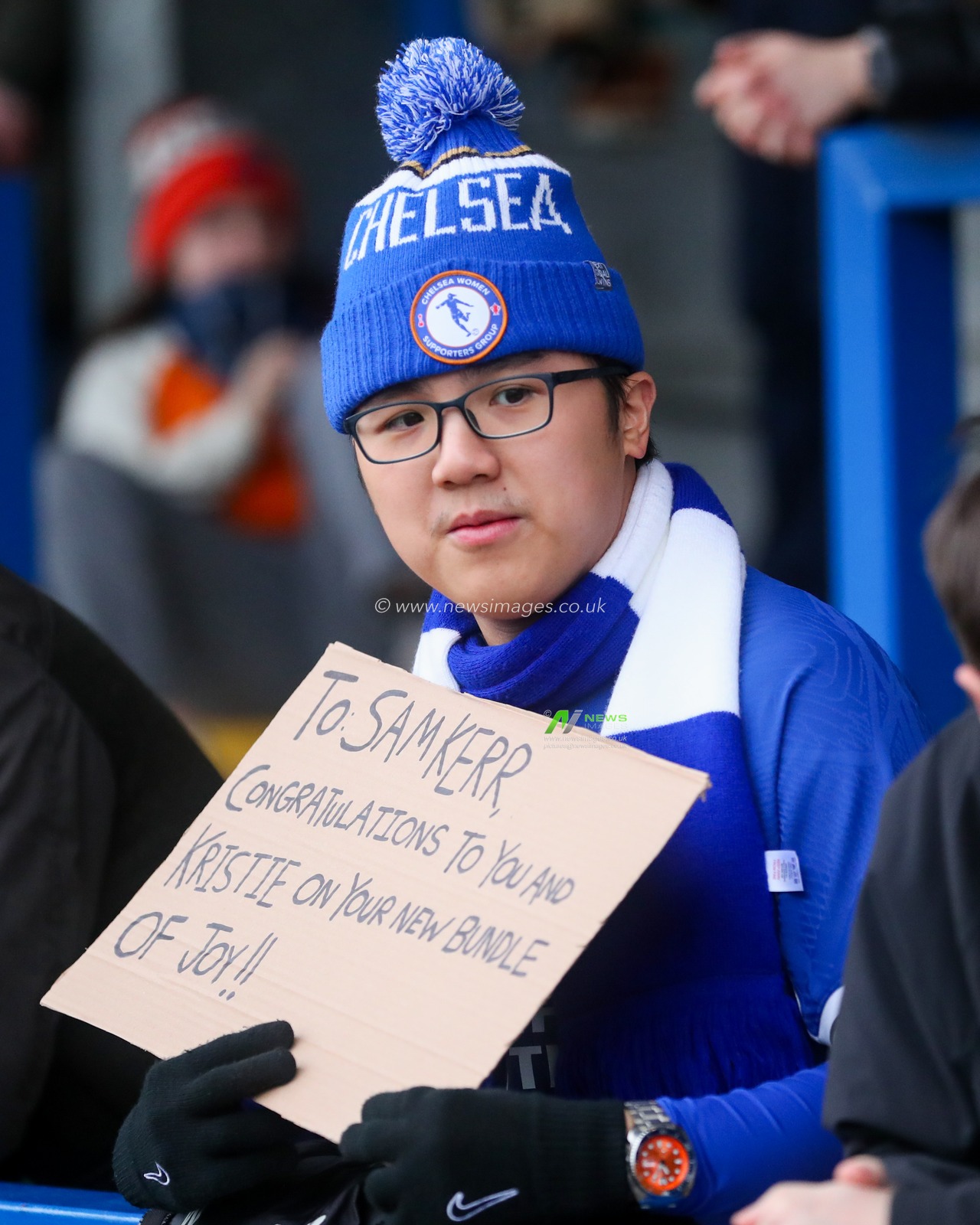 Fans arrives at Kingsmeadow stadium prior to the Barclays Women's Super League match Chelsea FC Women vs Manchester United Women at Kingsmeadow Stadium, Kingston upon Thames, United Kingdom, 24th November 2024

(Photo by Izzy Poles/News Images)
