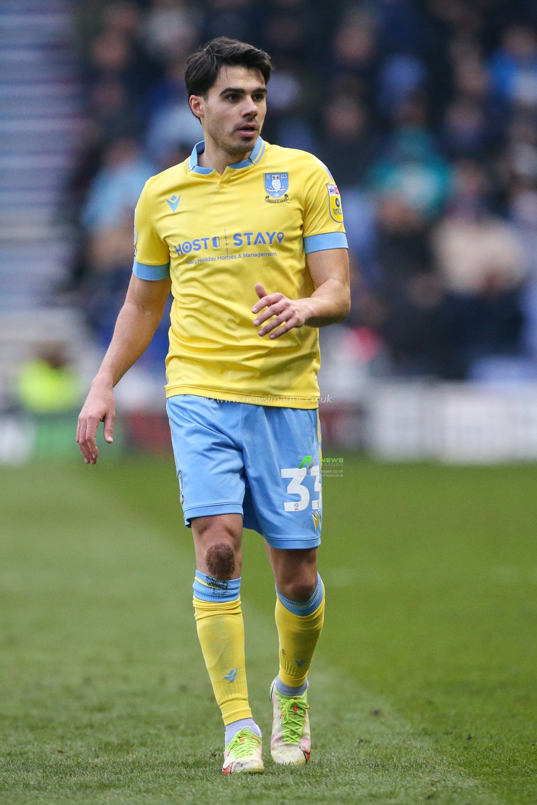 Reece James #33 of Sheffield Wednesday during the Sky Bet League 1 match Portsmouth vs Sheffield Wednesday at Fratton Park, Portsmouth, United Kingdom, 11th March 2023

(Photo by Arron Gent/News Images)