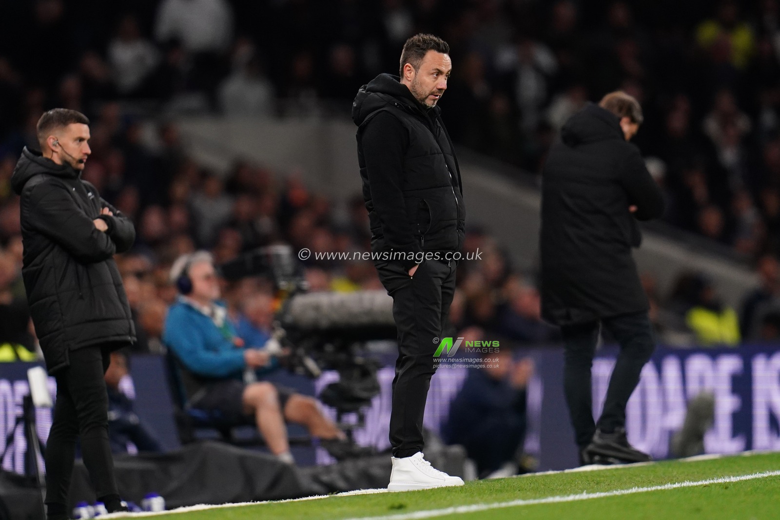 Roberto De Zerbi manager of Tottenham Hotspur during the Premier League match Tottenham Hotspur vs Leeds United at Tottenham Hotspur Stadium, London, United Kingdom on 11 May 2026

(Photo by Harvey Murphy/News Images)