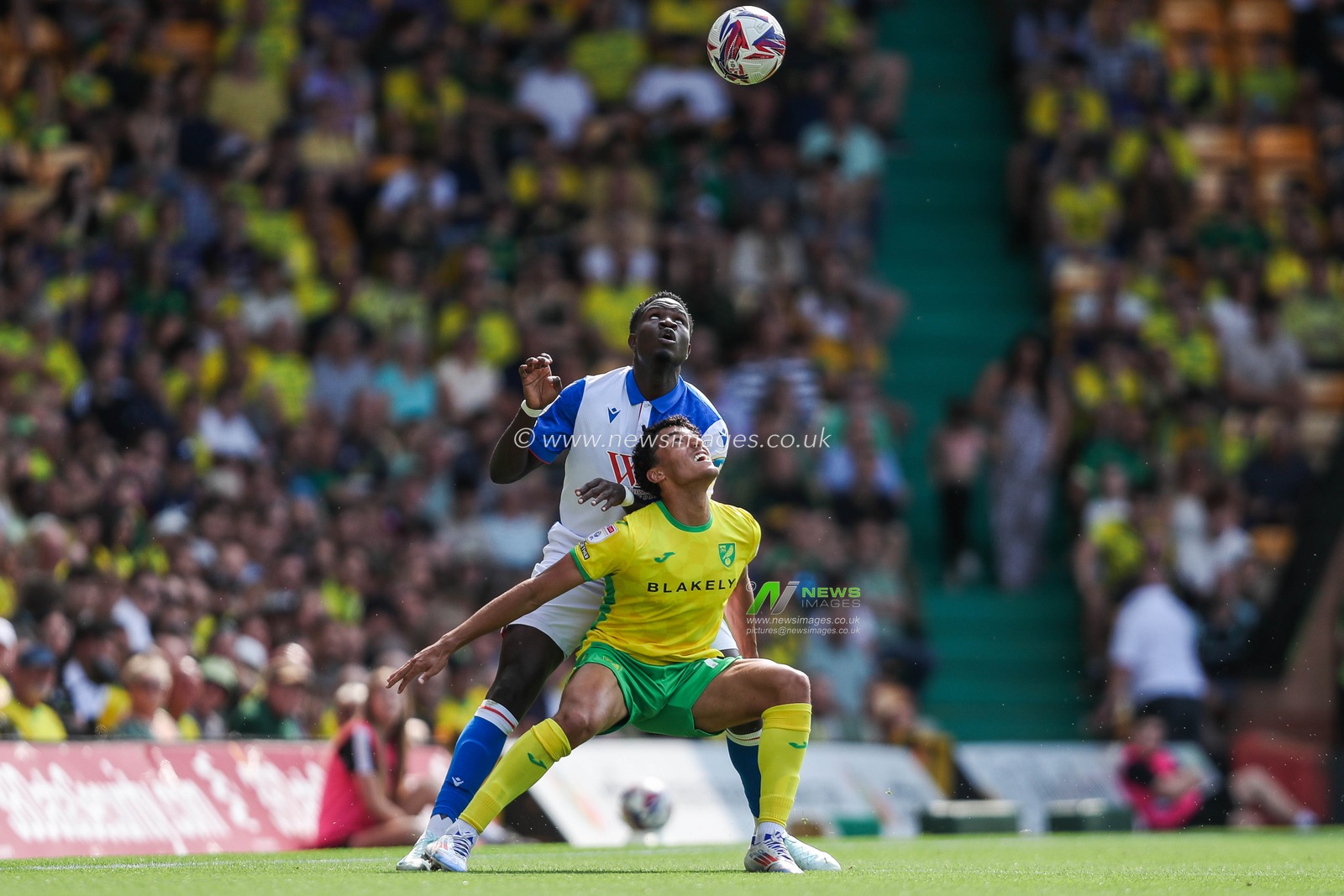 Makhtar Gueye of Blackburn Rovers battles for the ball with Ben Chrisene of Norwich City during the Sky Bet Championship match Norwich City vs Blackburn Rovers at Carrow Road, Norwich, United Kingdom, 17th August 2024

(Photo by Izzy Poles/News Images)