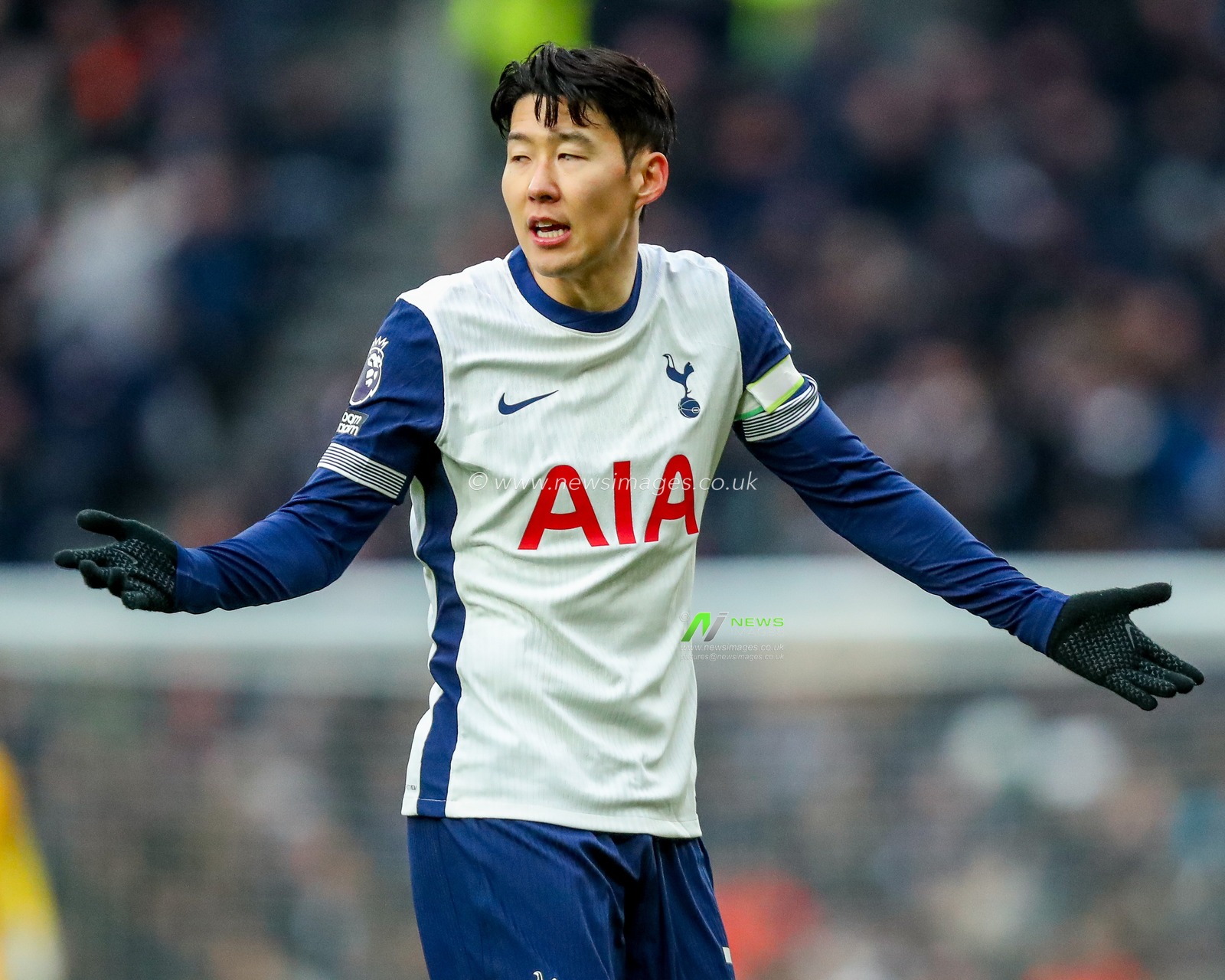 Heung-min Son of Tottenham Hotspur reacts during the Premier League match Tottenham Hotspur vs Newcastle United at Tottenham Hotspur Stadium, London, United Kingdom, 4th January 2025

(Photo by Izzy Poles/News Images)