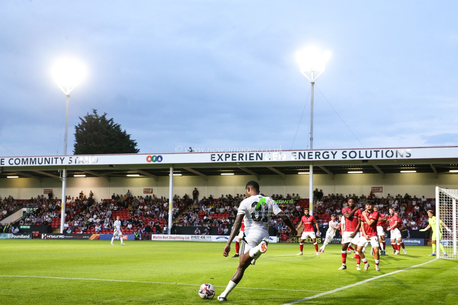 Leon Bailey of Aston Villa takes a free kick during the Pre-season friendly match Walsall vs Aston Villa at Bescot Stadium, Walsall, United Kingdom, 17th July 2024

(Photo by Gareth Evans/News Images)