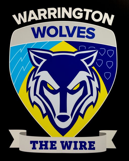 The Warrington Wolves badge during the Betfred Super League round 21 match Warrington Wolves vs Wigan Warriors at Halliwell Jones Stadium, Warrington, United Kingdom, 8th August 2025

(Photo by Alfie Cosgrove/News Images)
