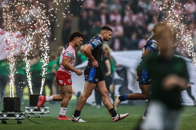Jake Connor of Leeds Rhinos comes out for the game during the Betfred Super League round 21 match Leigh Leopards vs Leeds Rhinos at Leigh Sports Village, Leigh, United Kingdom, 7th August 2025

(Photo by Alfie Cosgrove/News Images)
