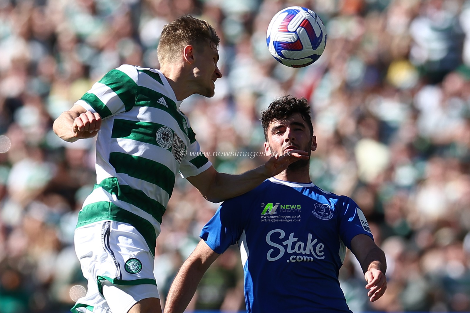 Carl Starfelt of Celtic FC heads the ball during the Sydney Super Cup match Celtic vs Everton at Accor Stadium, Sydney, Australia, 20th November 2022

(Photo by Patrick Hoelscher/News Images)