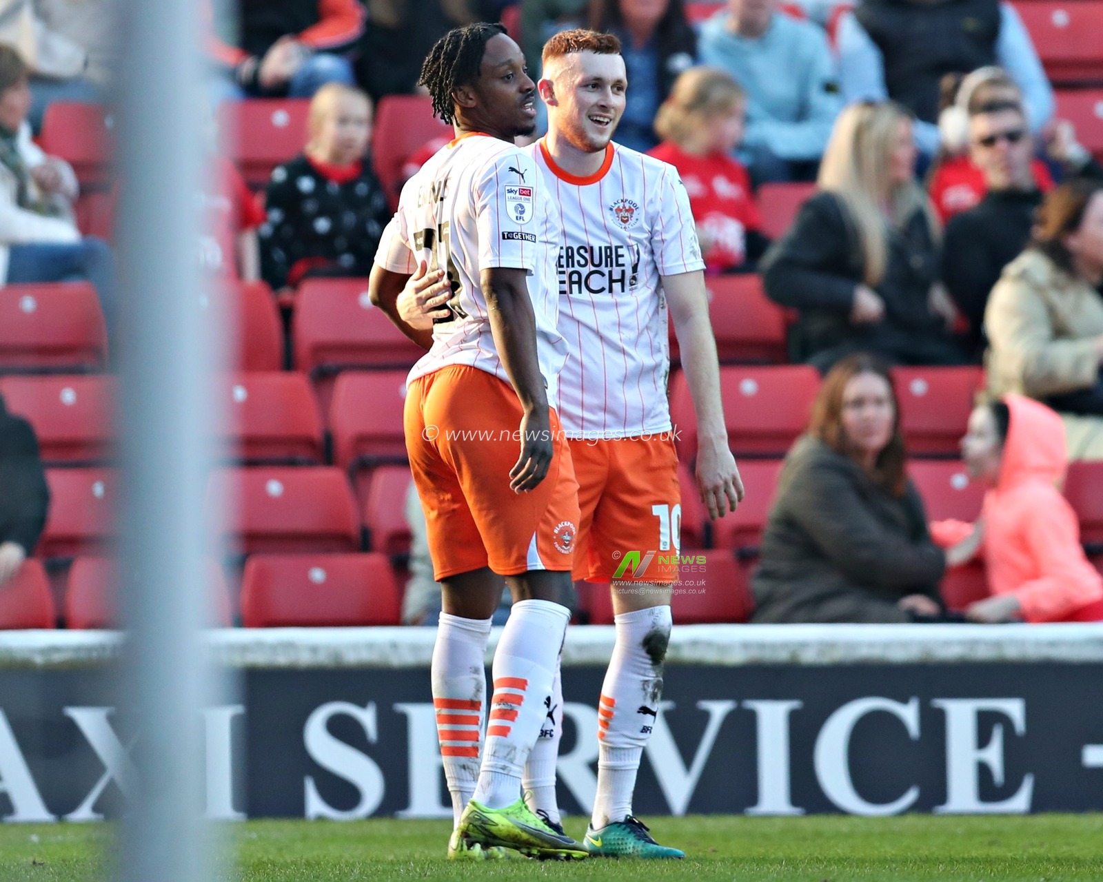 Sonny Carey of Blackpool F.C. celebrates his second goal during the Sky Bet League 1 match Barnsley vs Blackpool at Oakwell, Barnsley, United Kingdom, 8th March 2025

(Photo by Sam Eaden/News Images)
