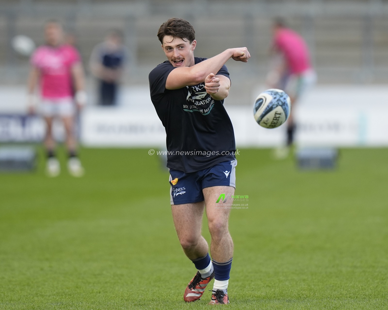 Sale Sharks Raffi Quirke warms up before the Gallagher Premiership match Sale Sharks vs Leicester Tigers at Salford Community Stadium, Eccles, United Kingdom, 10th May 2024

(Photo by Steve Flynn/News Images)