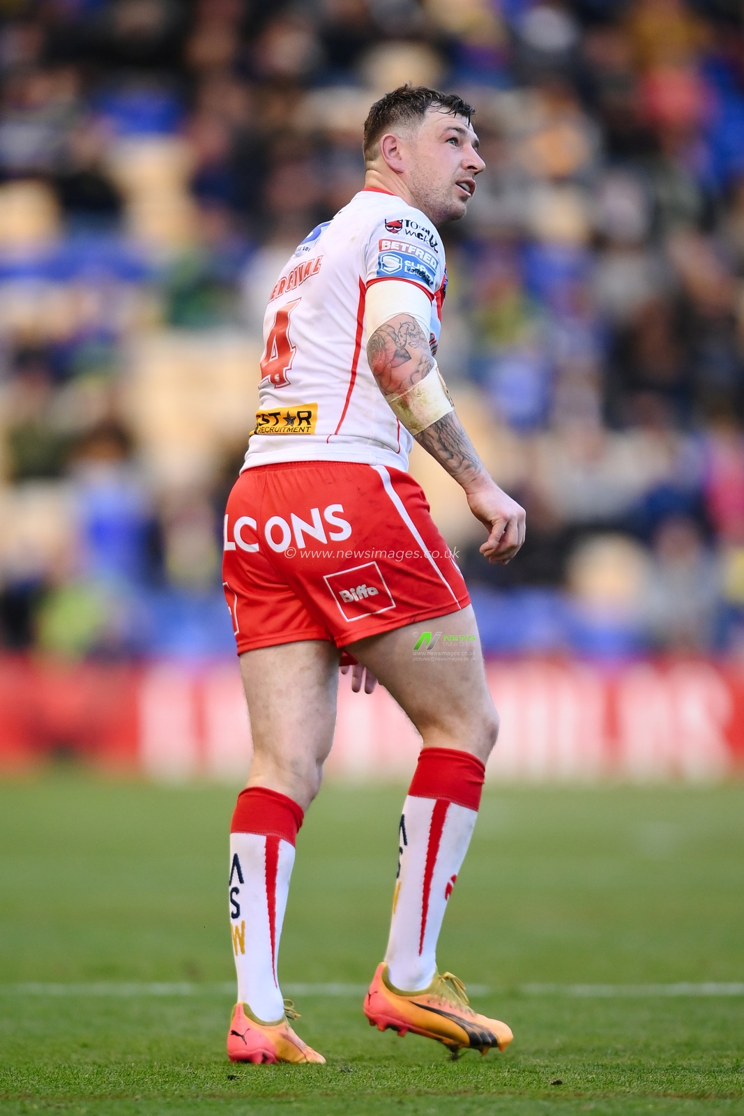 Mark Percival of St. Helens looks on during the Betfred Super League play-off Eliminator 2 Warrington Wolves v St Helens at Halliwell Jones Stadium, Warrington, United Kingdom, 28th September 2024

(Photo by Ben Roberts/News Images)