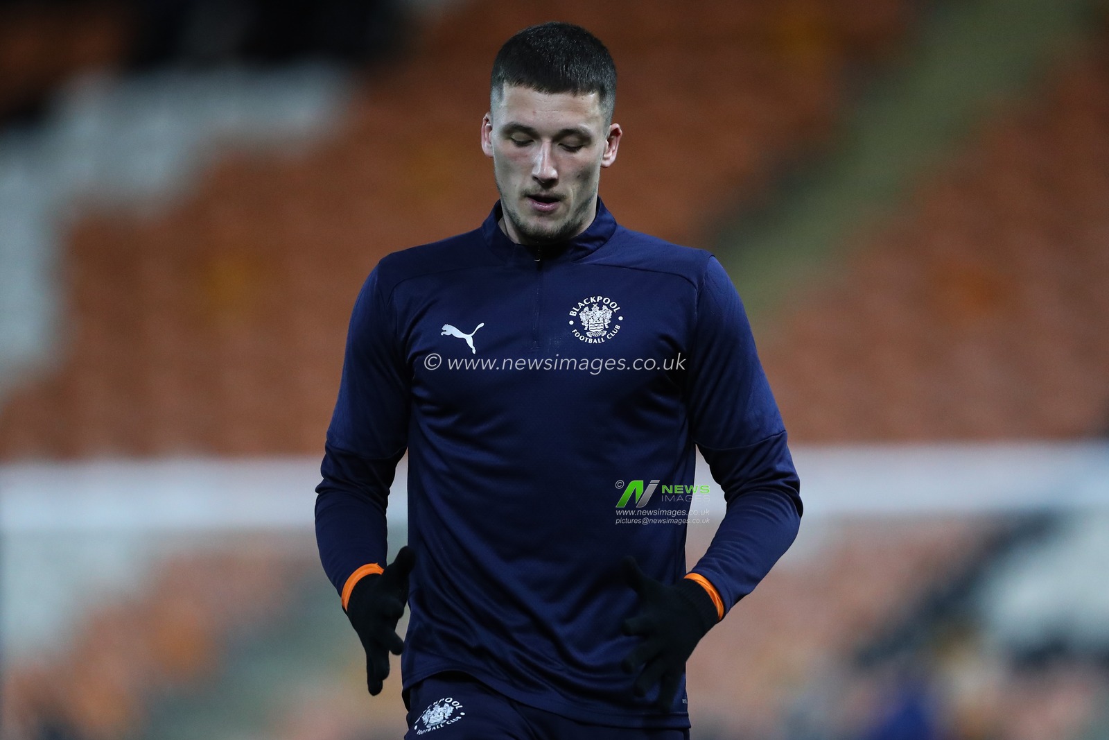 Oliver Casey of Blackpool during the pre-game warm up ahead of the Sky Bet League 1 match Blackpool vs Peterborough United at Bloomfield Road, Blackpool, United Kingdom, 4th March 2025

(Photo by Gareth Evans/News Images)