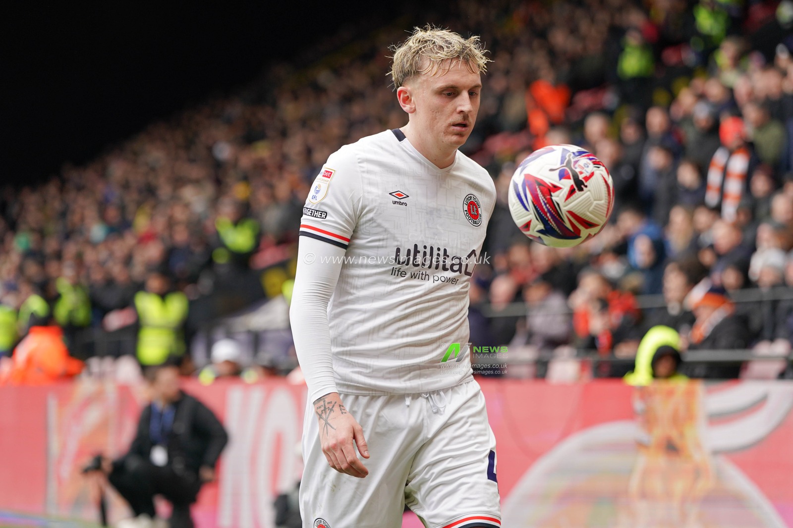 Alfie Doughty of Luton Town walking over to corner flag during the Sky Bet Championship match Watford vs Luton Town at Vicarage Road, Watford, United Kingdom, 23rd February 2025

(Photo by Harvey Murphy/News Images)