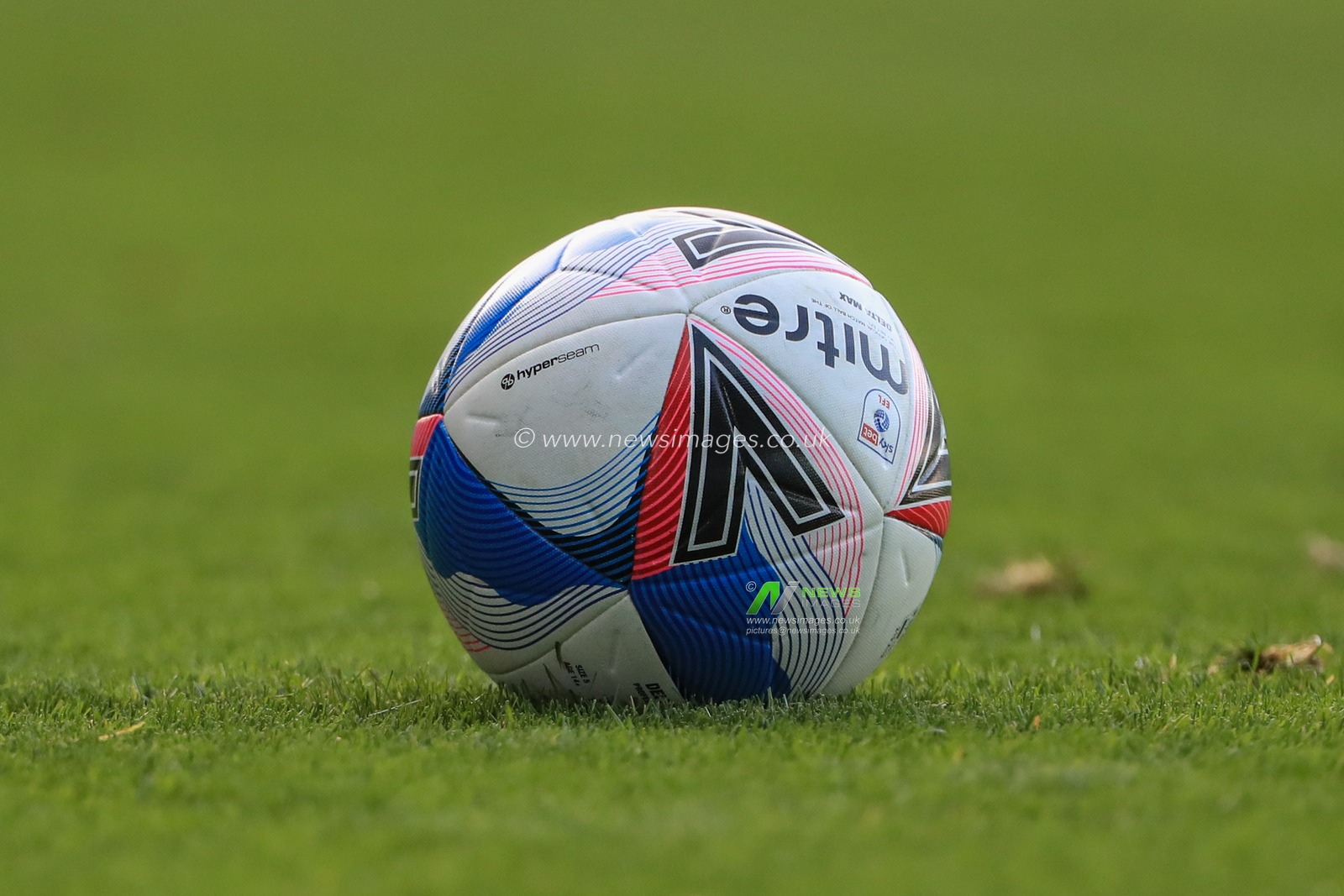 Todays Sky Bet EFL Mitre Delta Max match ball