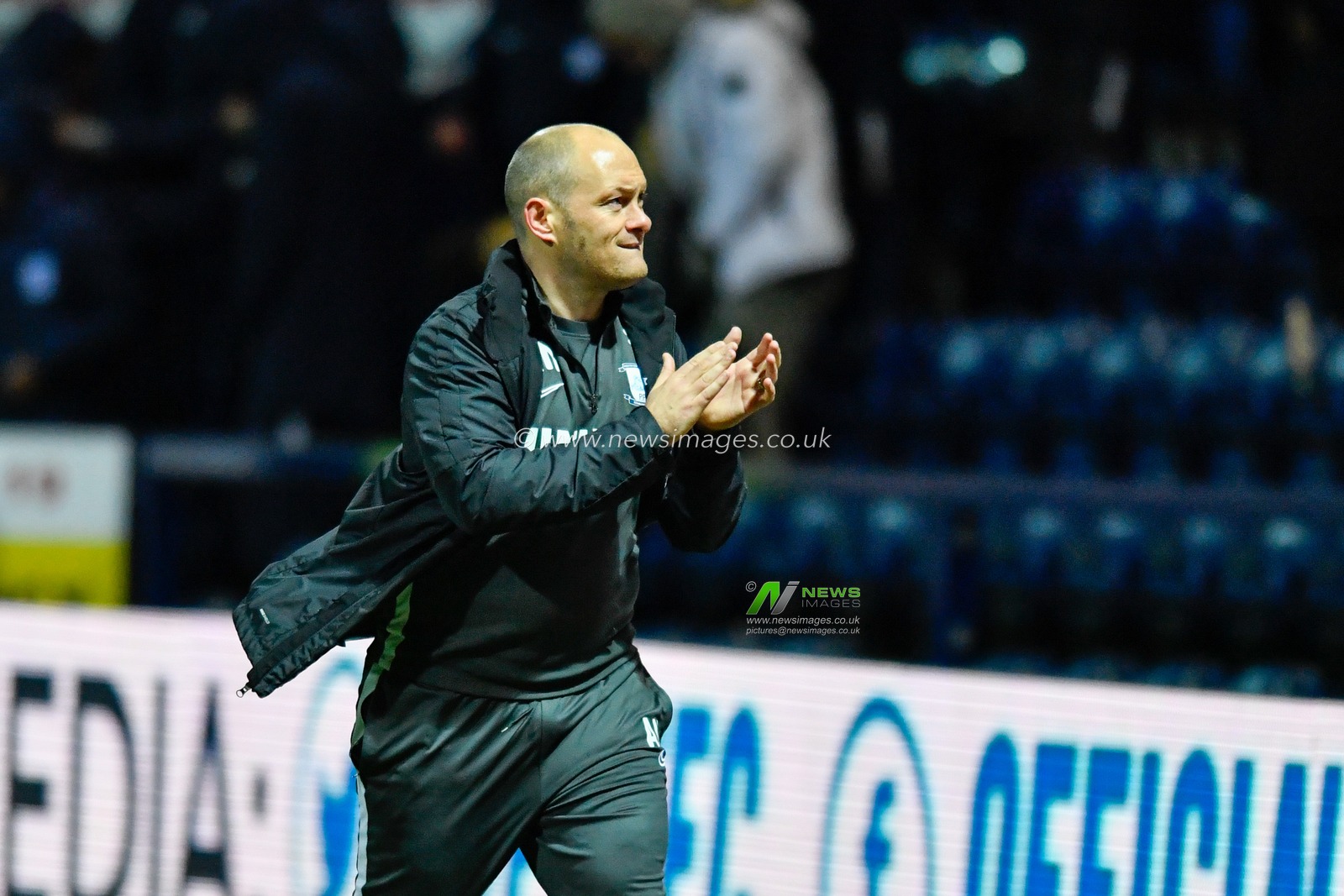 10th December 2019, Deepdale, Preston, England; Sky Bet Championship, Preston North End v Fulham : Preston North End Manager, Alex Neil applauds the home supporters after his side beat Fulham 2-1 at Deepdale

Credit: Simon Whitehead/News Images