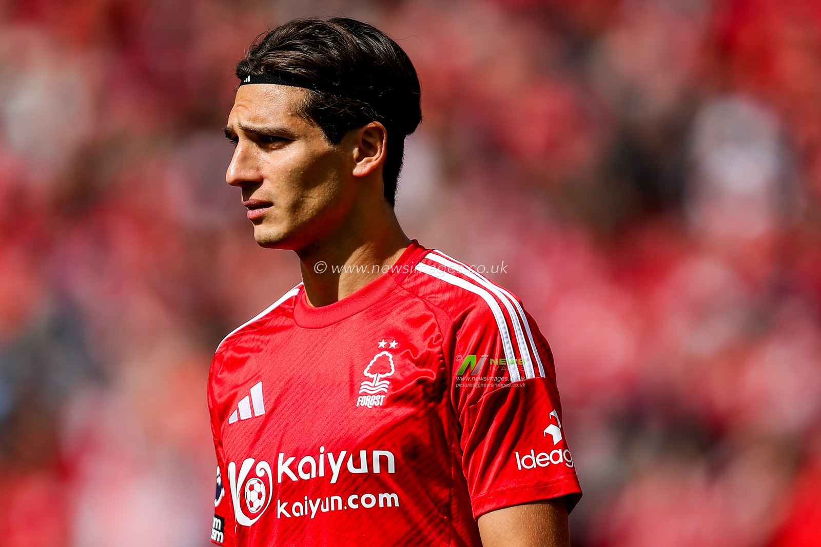 Nicolas Dominguez of Nottingham Forest lines up prior to the Premier League match Nottingham Forest vs Chelsea at City Ground, Nottingham, United Kingdom, 25th May 2025

(Photo by Izzy Poles/News Images)