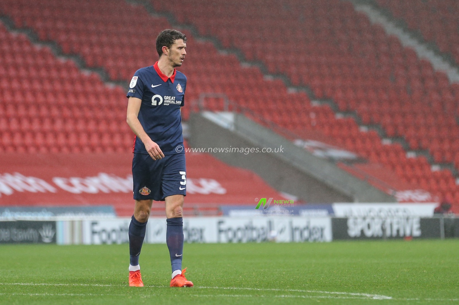 Tom Flanagan #3 of Sunderland during the game