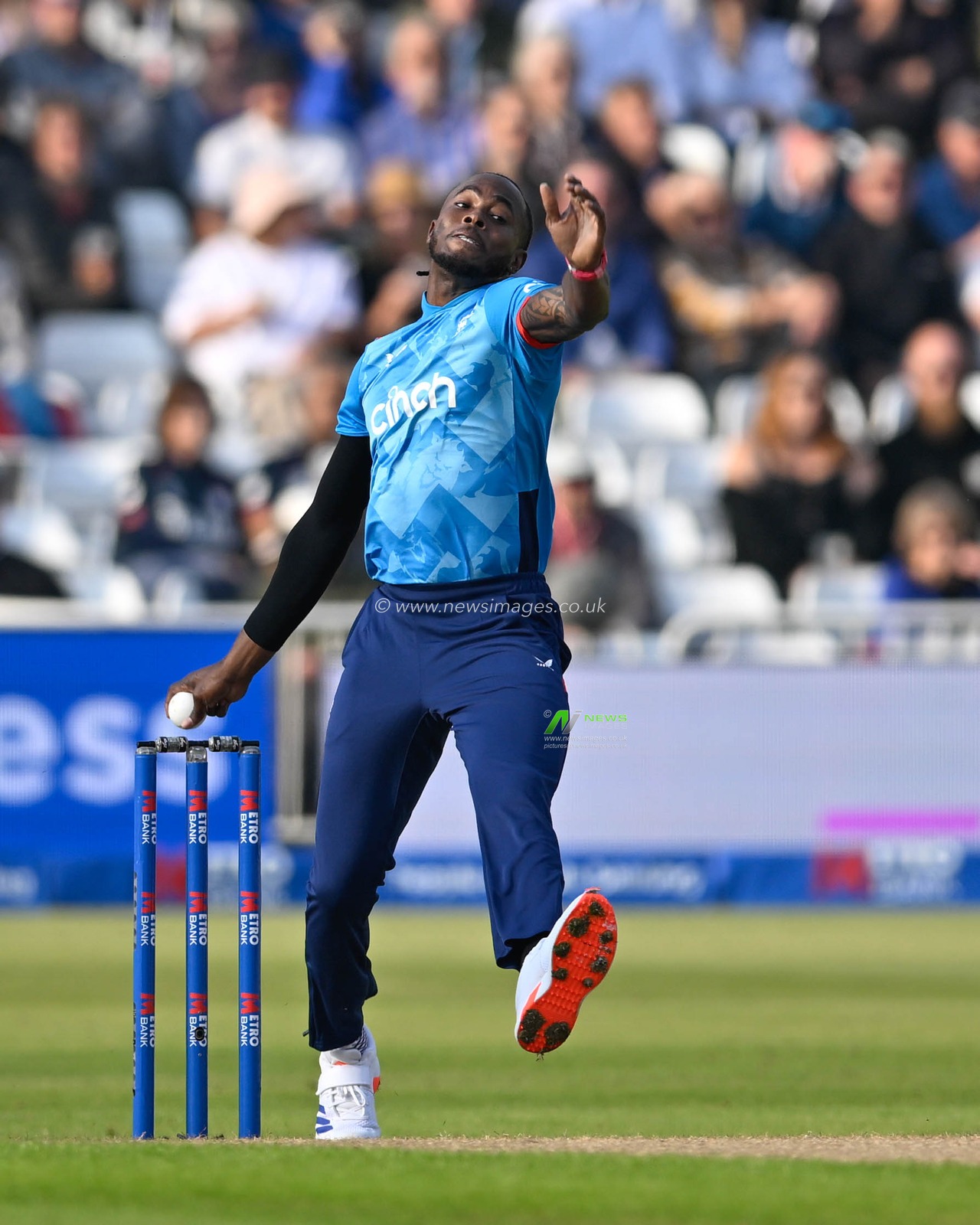 Jofra ARCHER (England) bowling during the First Metro Bank One Day International match England vs Australia at Trent Bridge, Nottingham, United Kingdom, 19th September 2024

(Photo by Mark Dunn/News Images)