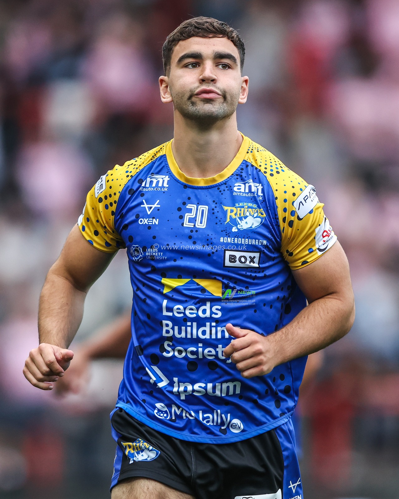 Jack Sinfield of Leeds Rhinos in the pre-game warm up during the Betfred Super League round 21 match Leigh Leopards vs Leeds Rhinos at Leigh Sports Village, Leigh, United Kingdom, 7th August 2025

(Photo by Alfie Cosgrove/News Images)