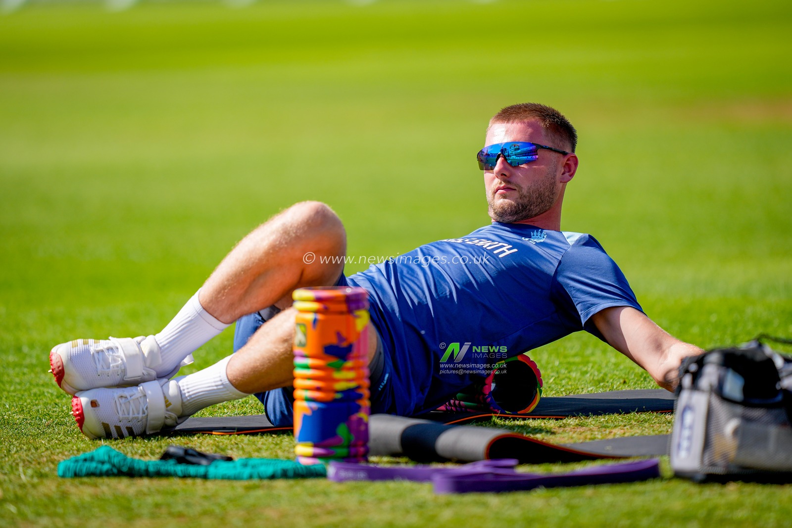 Gus Atkinso of England in the pre-game warm up during the 3rd Rothesay Test Match Day 1 match England vs New Zealand at Trent Bridge, Nottingham, United Kingdom on 25 June 2026

(Photo by Maynard Manyowa/News Images)