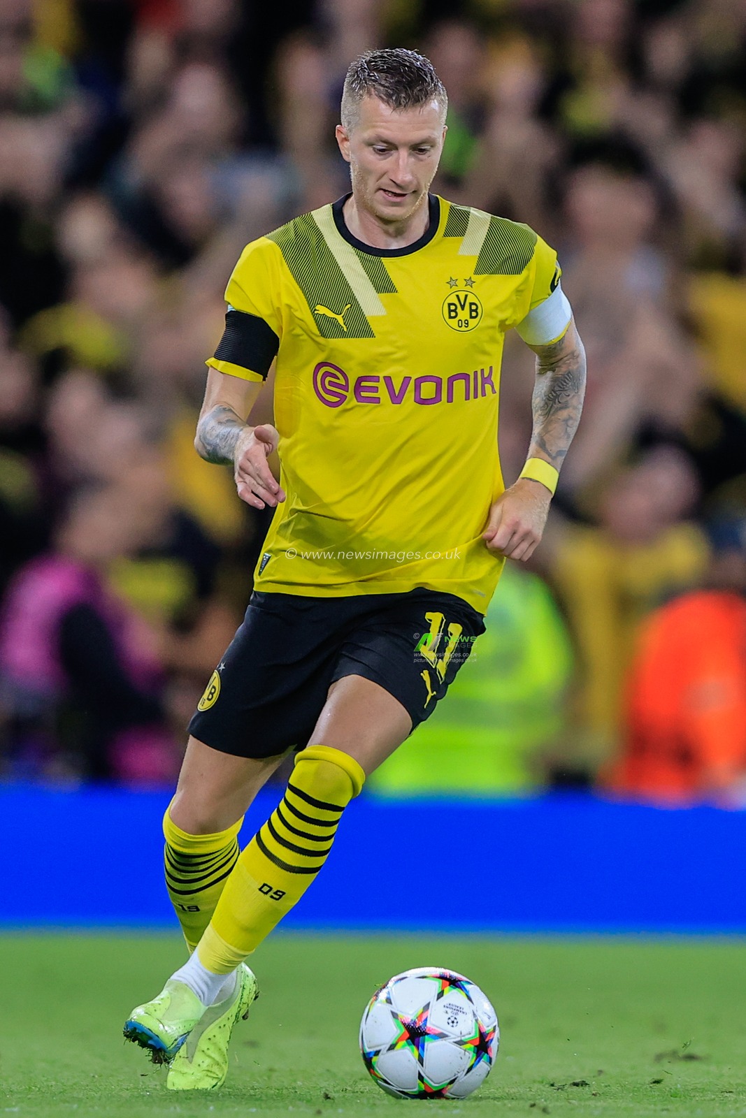 Marco Reus #11 of Borussia Dortmund during the UEFA Champions League match Manchester City vs Borussia Dortmund at Etihad Stadium, Manchester, United Kingdom, 14th September 2022

(Photo by Conor Molloy/News Images)