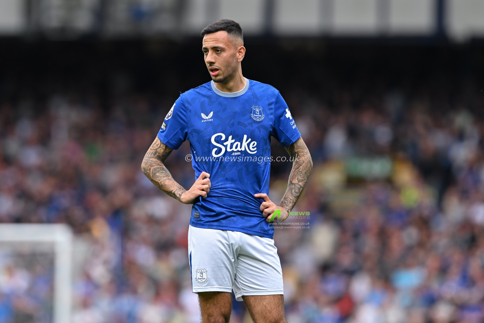 Dwight McNeil of Everton during the Premier League match Everton vs Brighton and Hove Albion at Goodison Park, Liverpool, United Kingdom, 17th August 2024

(Photo by Cody Froggatt/News Images)