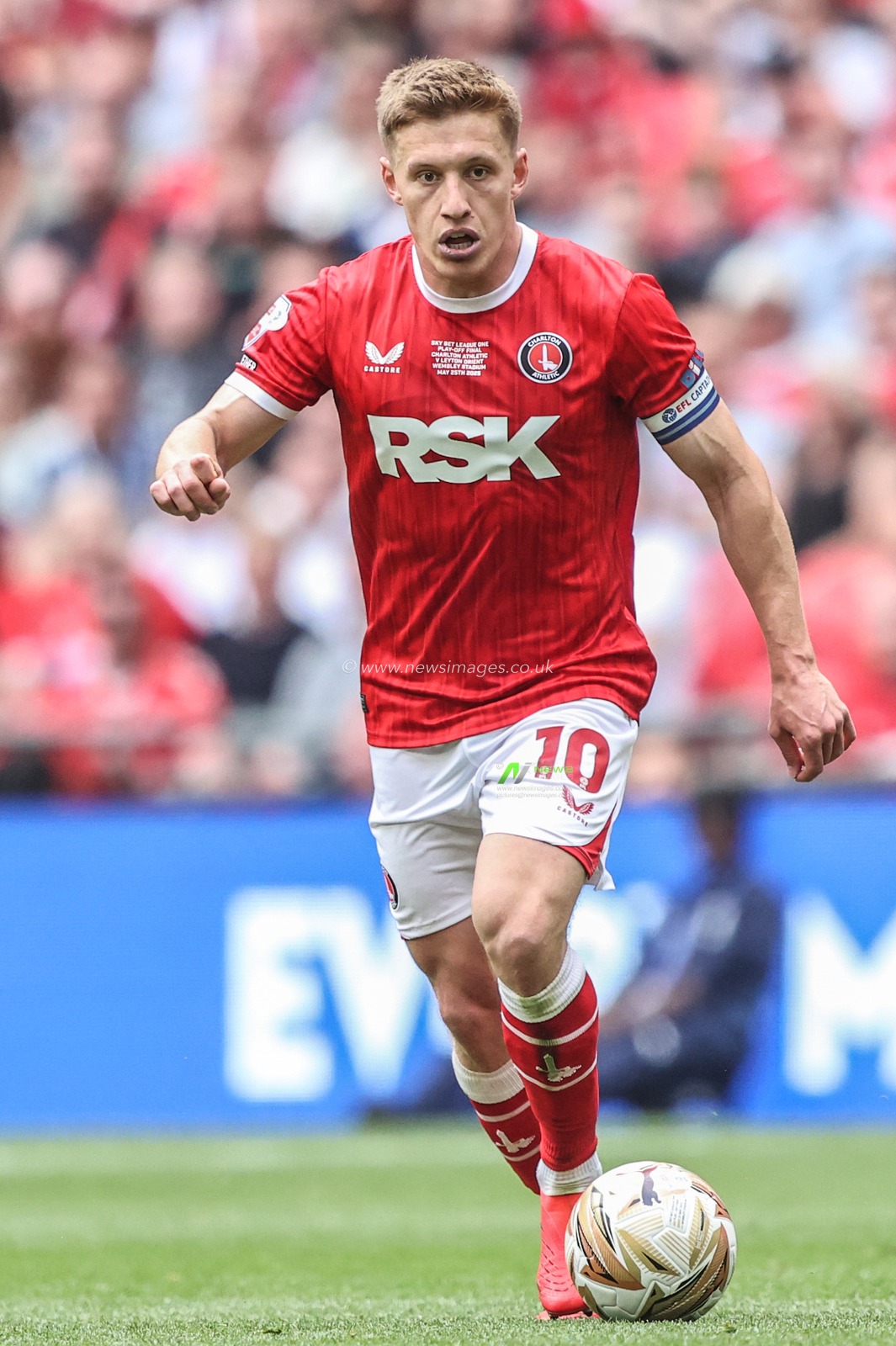 Greg Docherty of Charlton Athletic during the Sky Bet League 1 Playoff Final match Charlton Athletic vs Leyton Orient at Wembley Stadium, London, United Kingdom, 25th May 2025

(Photo by Alfie Cosgrove/News Images)