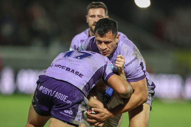 Betfred Super League Round 2 Wakefield Trinity v Hull KR