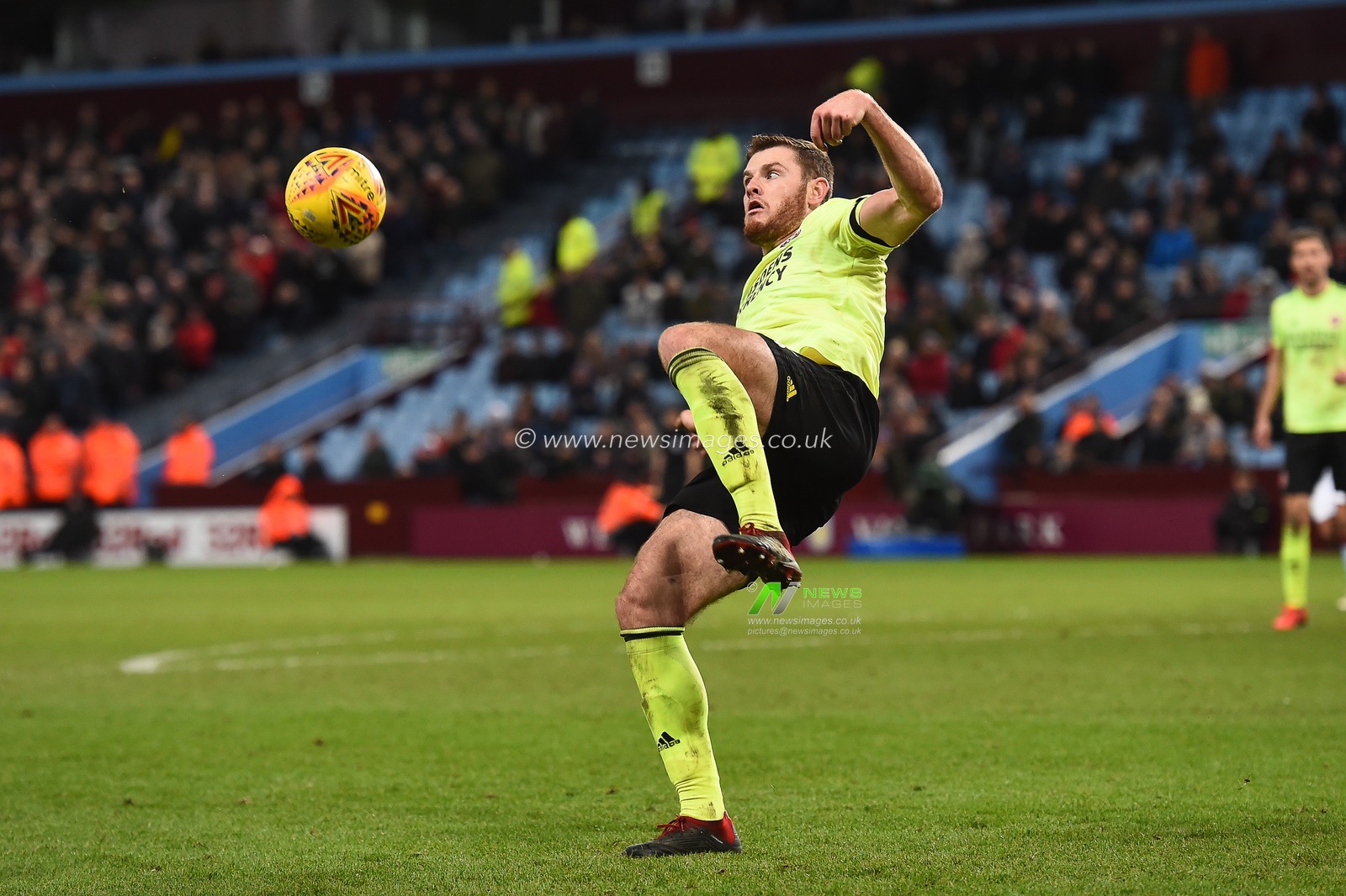 8th February 2019, Villa Park, Birmingham, England ; Sky Bet Championship, Aston Villa v Sheffield United : Jack O'Connell (5) of Sheffield United reacts after mis-kicking the ball

Credit: Jon Hobley/News Images

English Football League images are subject to DataCo Licence