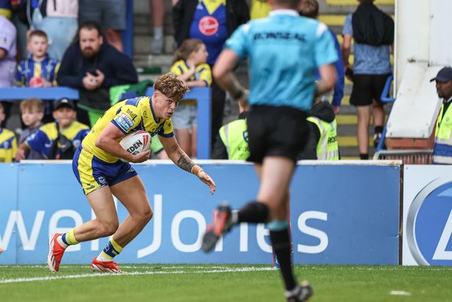 Betfred Super League Warrington Wolves v Castleford Tigers