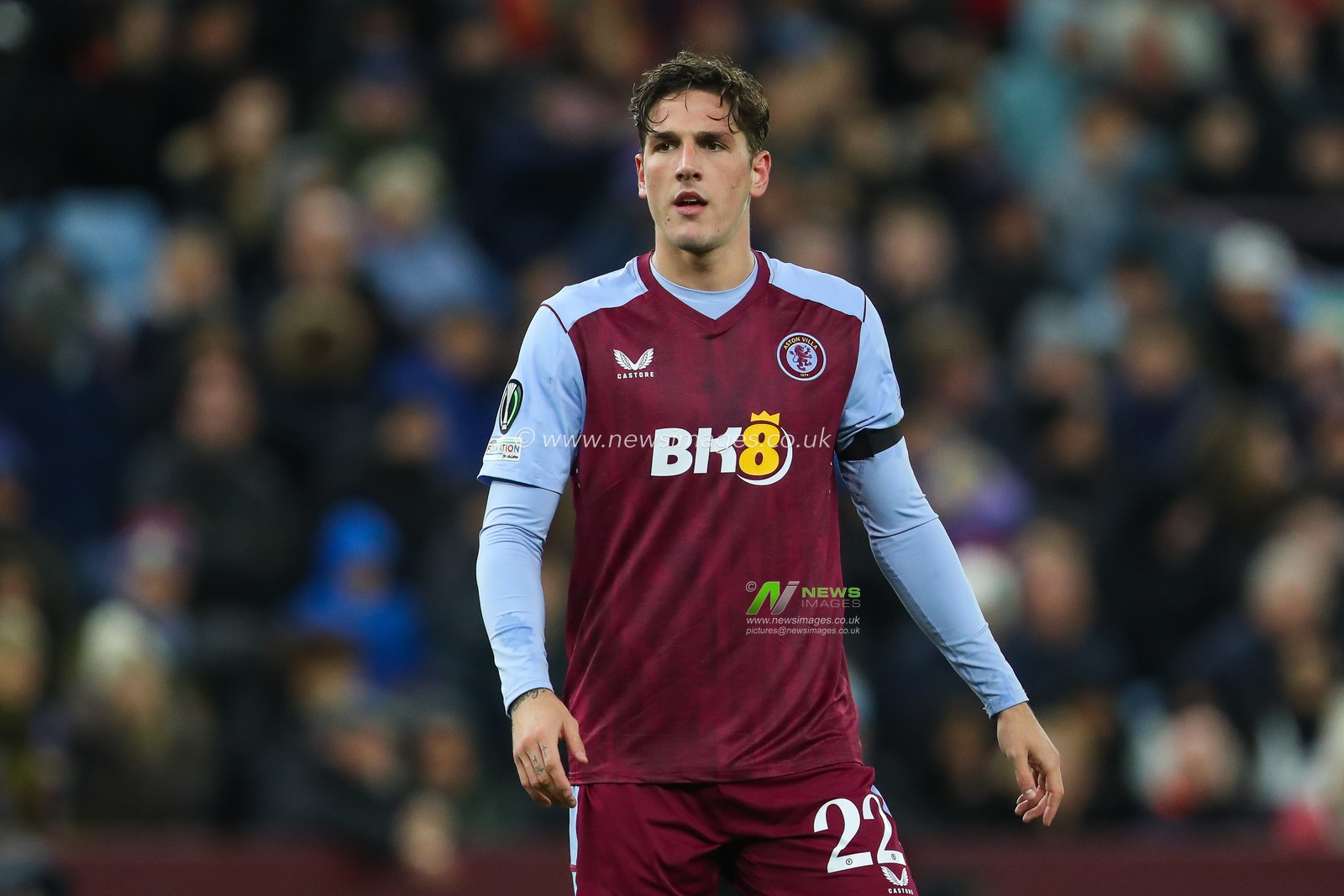 NicolÃ² Zaniolo #22 of Aston Villa during the UEFA Europa Conference League match Aston Villa vs AZ Alkmaar at Villa Park, Birmingham, United Kingdom, 9th November 2023

(Photo by Gareth Evans/News Images)