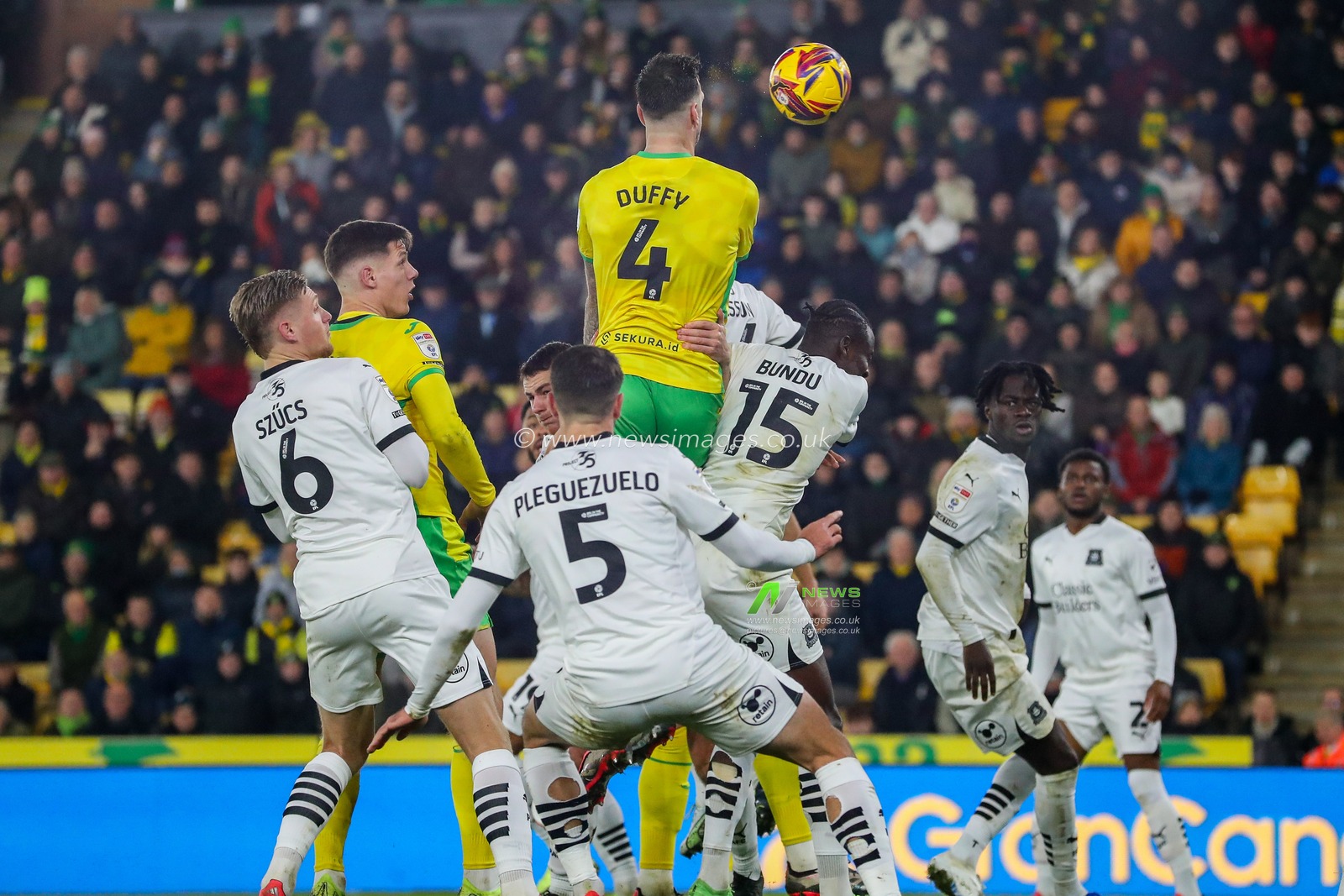 Shane Duffy of Norwich City scores to make it 3-1 during the Sky Bet Championship match Norwich City vs Plymouth Argyle at Carrow Road, Norwich, United Kingdom, 26th November 2024

(Photo by Izzy Poles/News Images)