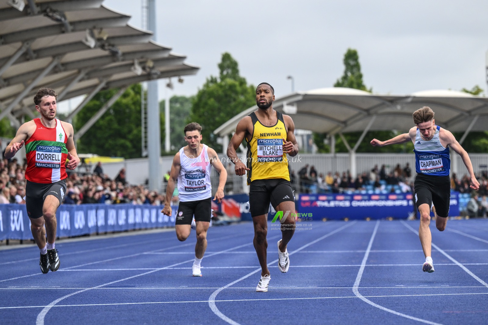 Mitchell Blake wins the first heat of the mens 200m during the Microplus UK Athletics Championships Day 2 at Manchester Regional Arena, Manchester, United Kingdom, 30th June 2024

(Photo by Craig Thomas/News Images)