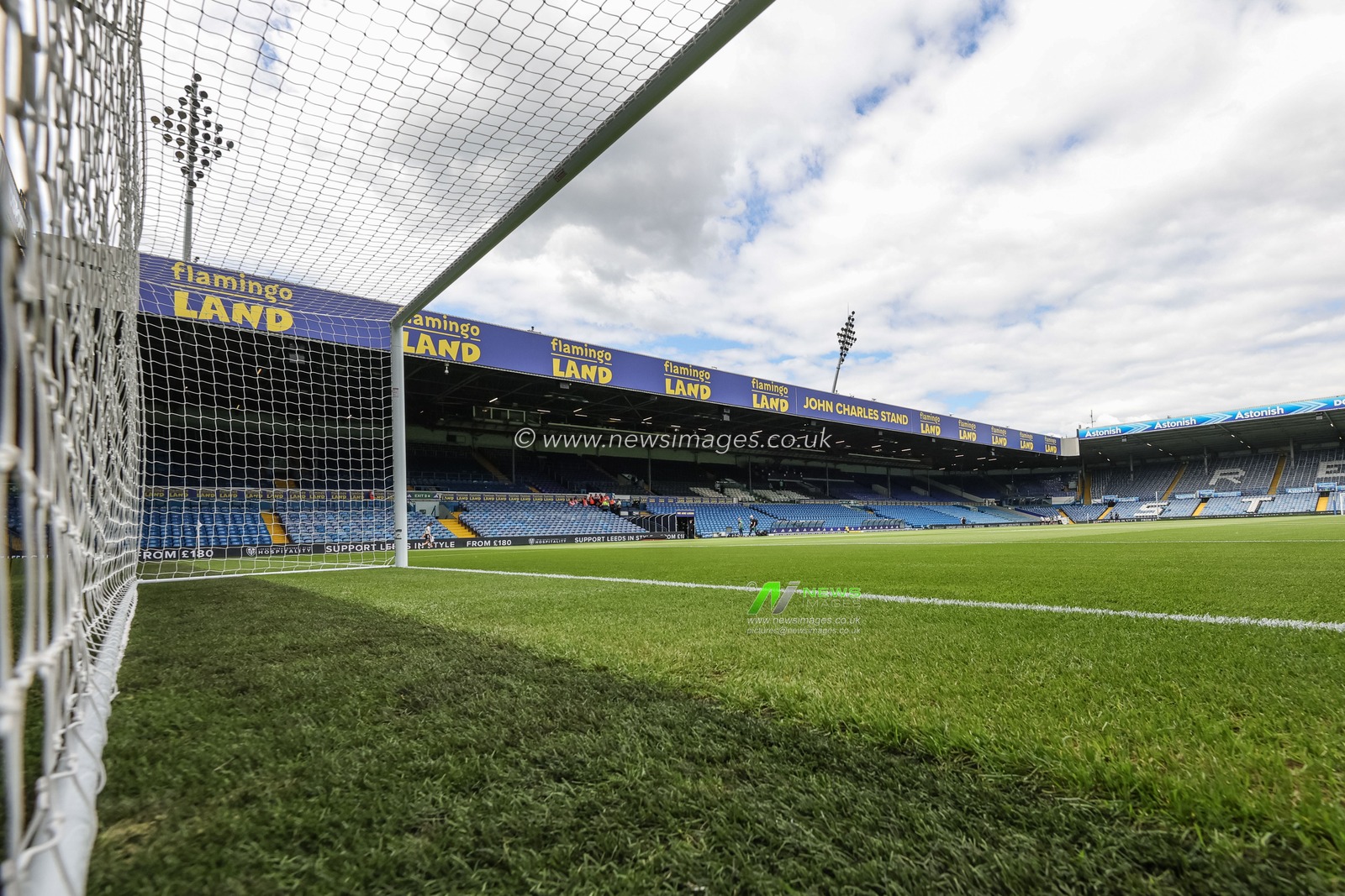 A general view of Elland Road during the Pre-season friendly match Leeds United vs Villarreal at Elland Road, Leeds, United Kingdom, 2nd August 2025

(Photo by Mark Cosgrove/News Images)
