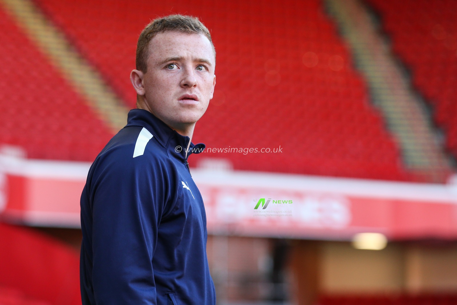 Shayne Lavery #19 of Blackpool arriving at the stadium during the Sky Bet Championship match Sheffield United vs Blackpool at Bramall Lane, Sheffield, United Kingdom, 15th October 2022

(Photo by Arron Gent/News Images)