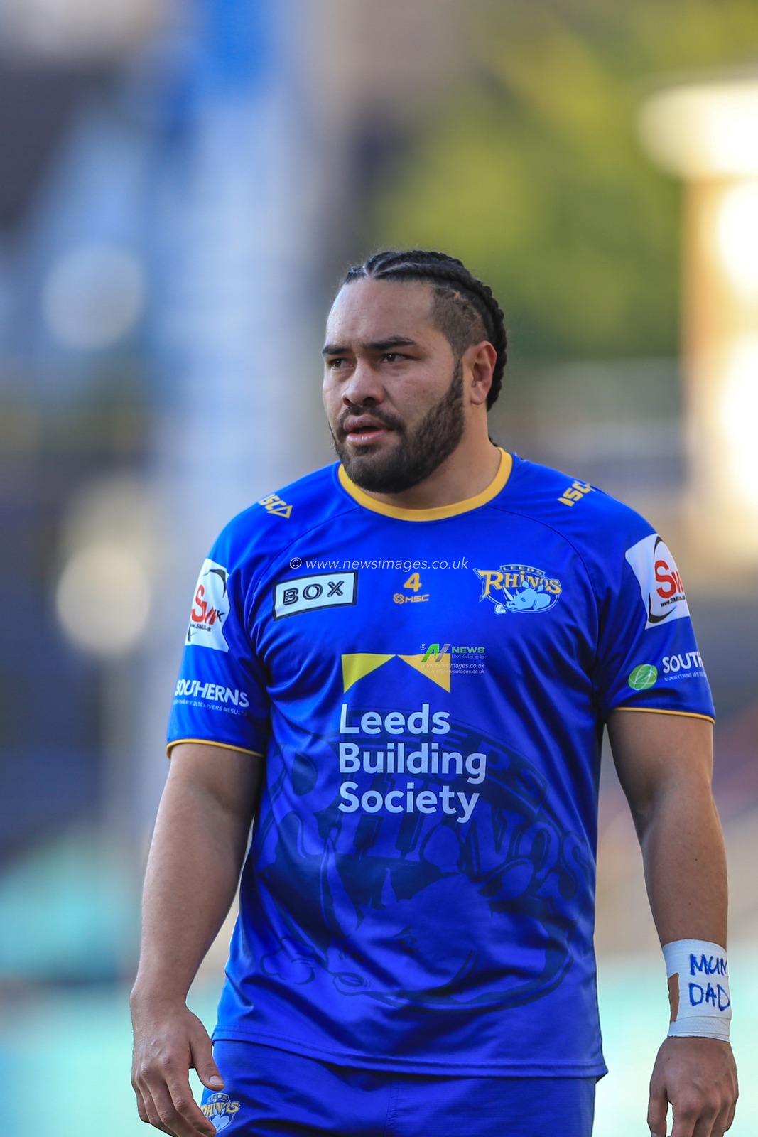 20th January 2019, Emerald Headingley Stadium, Leeds, England; Betfred Super League warm up , Leeds Rhinos vs Castleford Tigers ; Konrad Hurrell (4) of Leeds Rhinos  

Credit: Mark Cosgrove/News Images