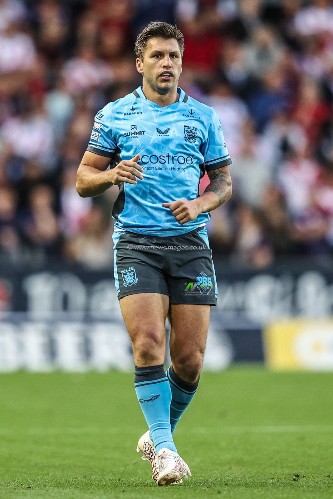 Tom Briscoe of Hull FC during the Betfred Super League round 23 match St Helens vs Hull FC at Totally Wicked Stadium, St Helens, United Kingdom, 22nd August 2025

(Photo by Alfie Cosgrove/News Images)