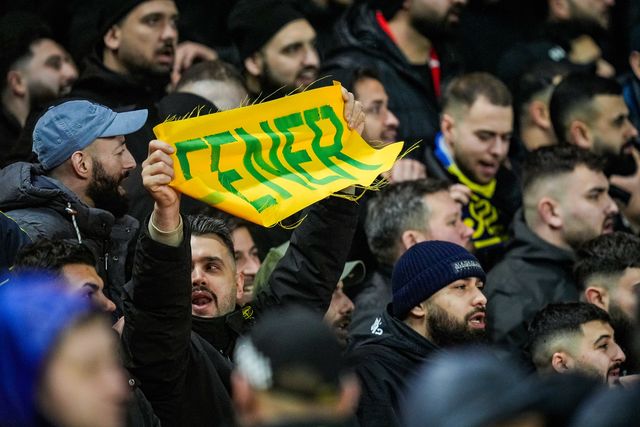 Away fans singing during the UEFA Europa League 
Knockout Round Play-offs match Nottingham Forest vs Fenerbahce at City Ground, Nottingham, United Kingdom on 26 February 2026

(Photo by Maynard Manyowa/News Images)