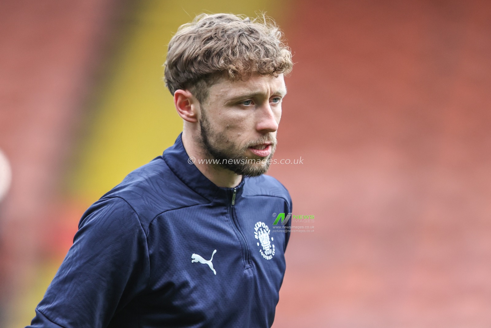 Matthew Pennington of Blackpool in the pregame warmup session during the Sky Bet League 1 match Blackpool vs Wrexham at Bloomfield Road, Blackpool, United Kingdom, 21st April 2025

(Photo by Alfie Cosgrove/News Images)