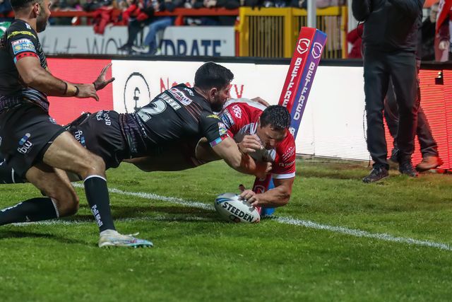 Ryan Hall of Hull KR goes over for a try during the Betfred Super League Round 9 match Hull KR vs Wigan Warriors at Sewell Group Craven Park, Kingston upon Hull, United Kingdom, 26th April 2024

(Photo by Alfie Cosgrove/News Images)