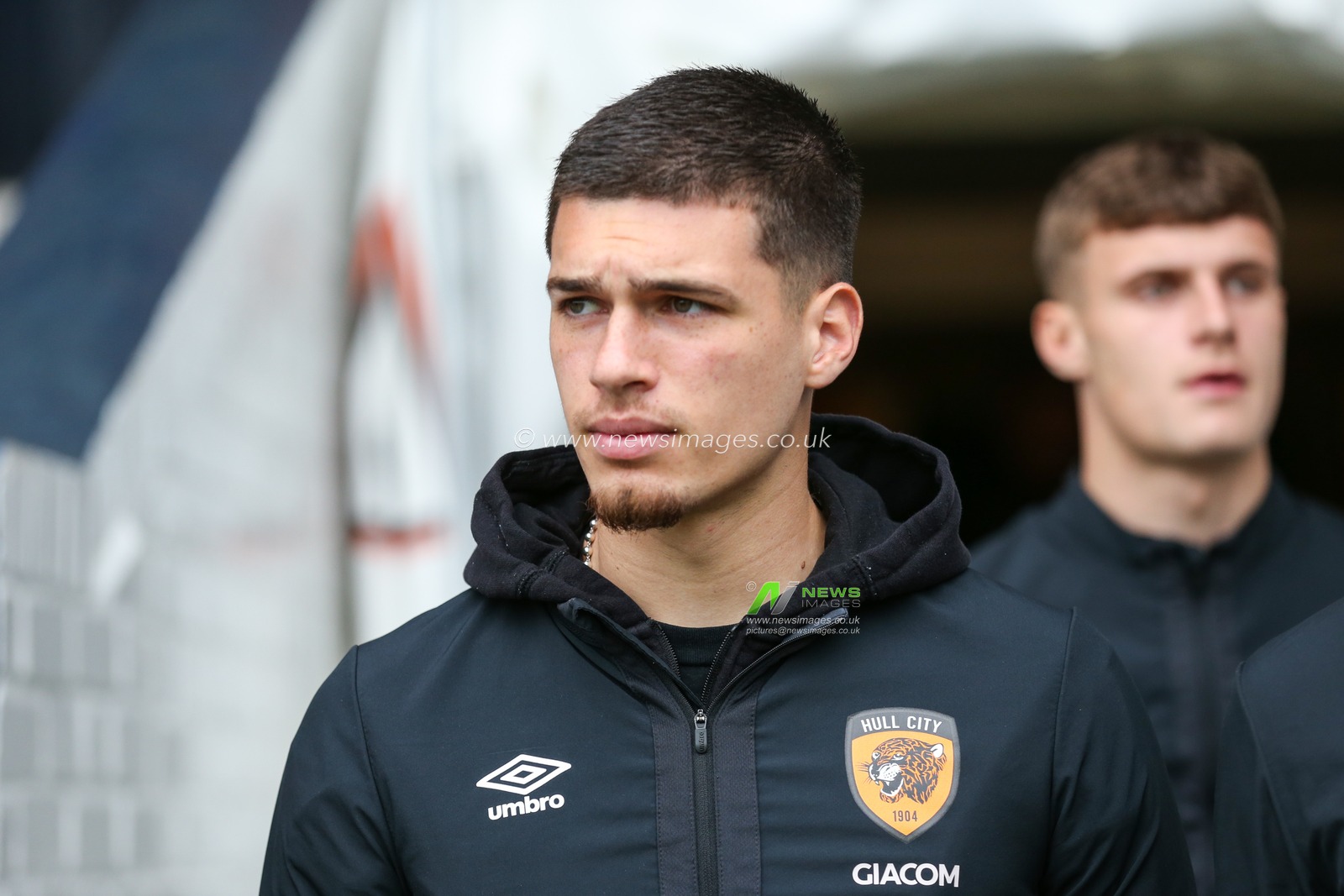 Xavier Simons #35 of Hull City arriving during the Sky Bet Championship match Luton Town vs Hull City at Kenilworth Road, Luton, United Kingdom, 8th May 2023

(Photo by Arron Gent/News Images)