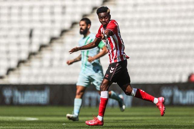Simon Adingra of Sunderland during the Pre-season friendly match Sunderland vs Real Betis at Stadium Of Light, Sunderland, United Kingdom, 2nd August 2025

(Photo by Alfie Cosgrove/News Images)