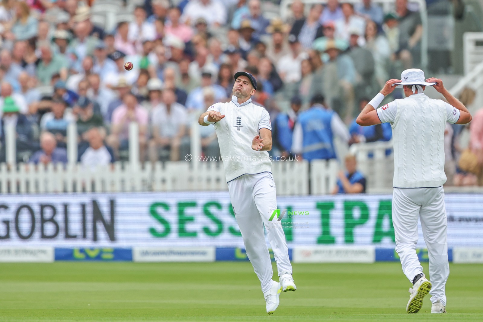 James Anderson of England throws the ball back to the stumps during the LV= Insurance Ashes Test Series Second Test Day 1 England v Australia at Lords, London, United Kingdom, 28th June 2023

(Photo by Mark Cosgrove/News Images)