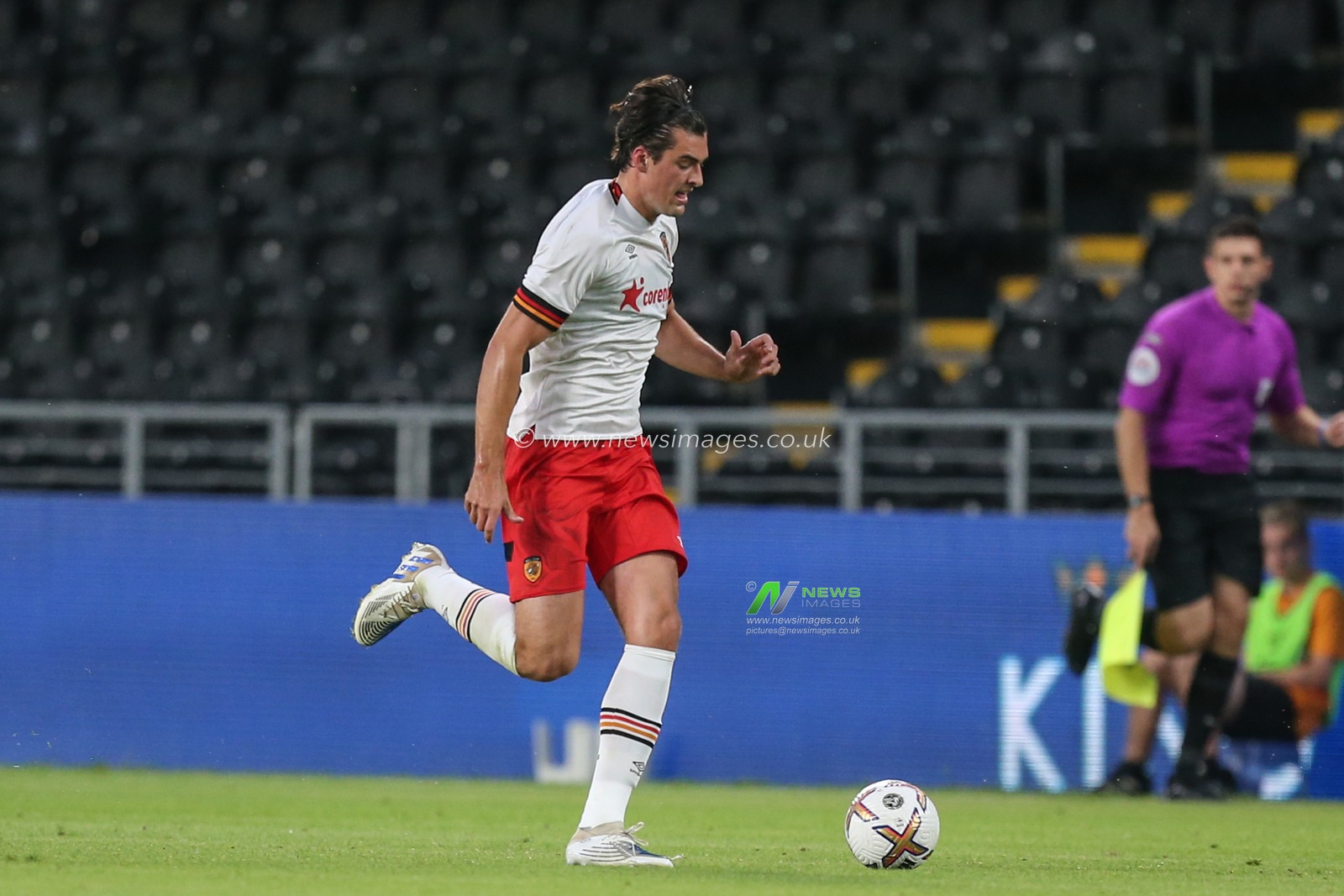 Jacob Greaves #4 of Hull City in action during the game