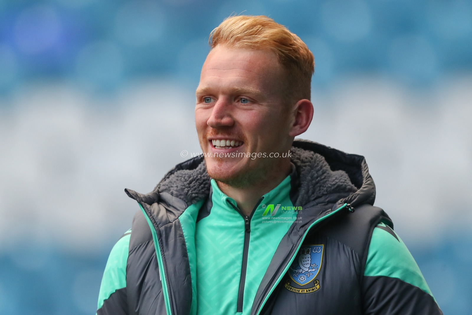 Cameron Dawson #1 of Sheffield Wednesday arrives ahead of the Sky Bet Championship match Sheffield Wednesday vs Middlesbrough at Hillsborough, Sheffield, United Kingdom, 19th September 2023

(Photo by Gareth Evans/News Images)
