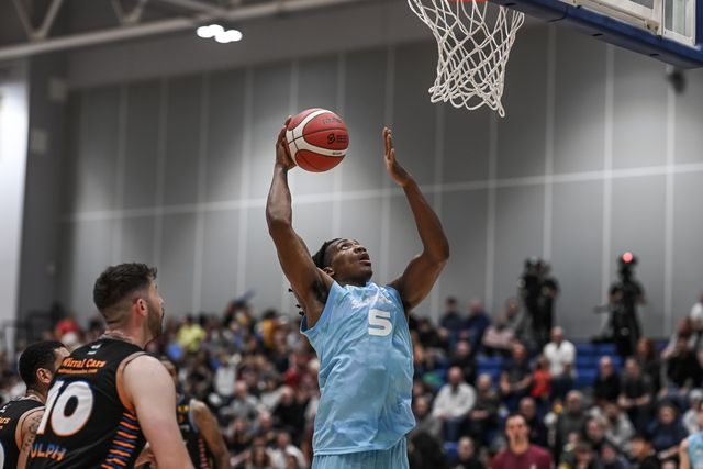 Saiquan Jamison of Surrey Scorchers attacks the rim during the British Basketball Championship match Cheshire Phoenix vs Surrey Scorchers at Ellesmere Port Sports Village, Ellesmere Port, United Kingdom, 19th November 2023

(Photo by Craig Thomas/News Images)